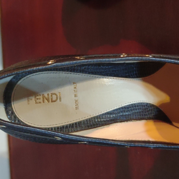 Fendi Brown Tassel Pumps - Picture 12 of 13